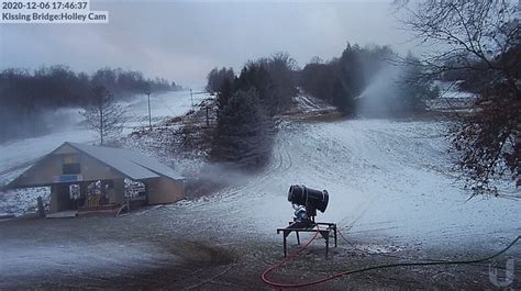 Kissing Bridge Snow Sports Webcam Live Cam,。